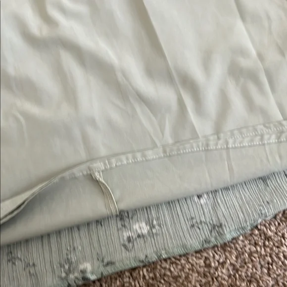 Mikarose:Floral Green Long Sleeve Dress - Picture 2 of 4